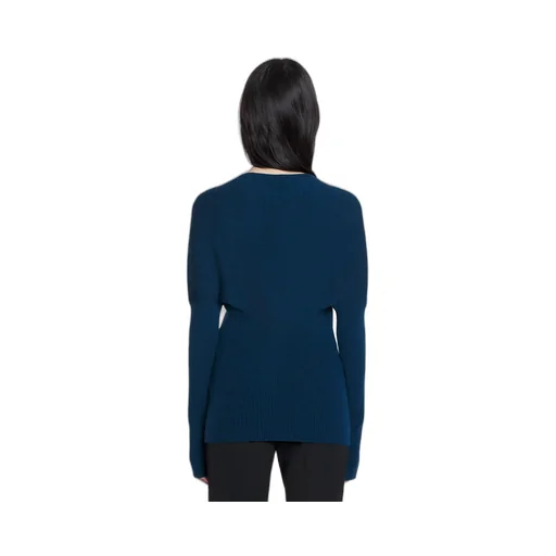 V-Neck Buttoned Long-Sleeved Cardigan