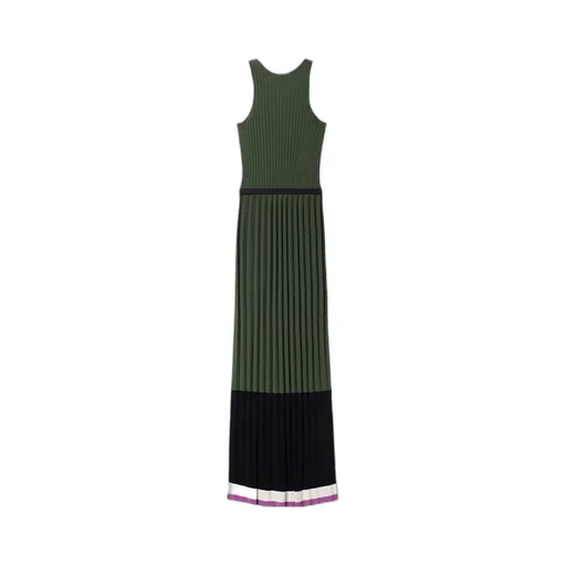 Ribbed Pleated Maxi Dress