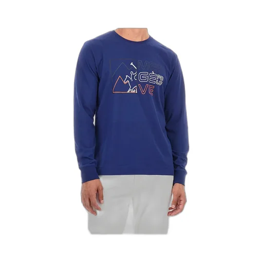 Long-Sleeved T-Shirt
