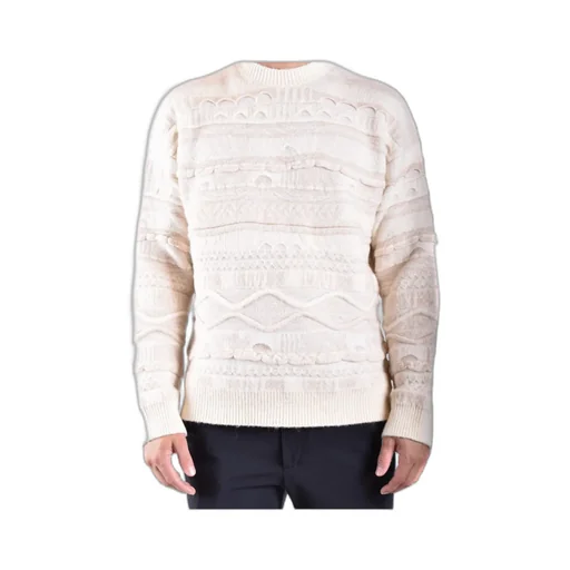 3D-Knit Sweater