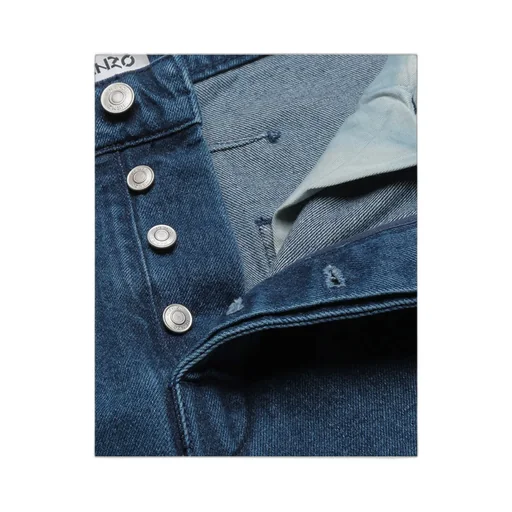 Straight Jeans