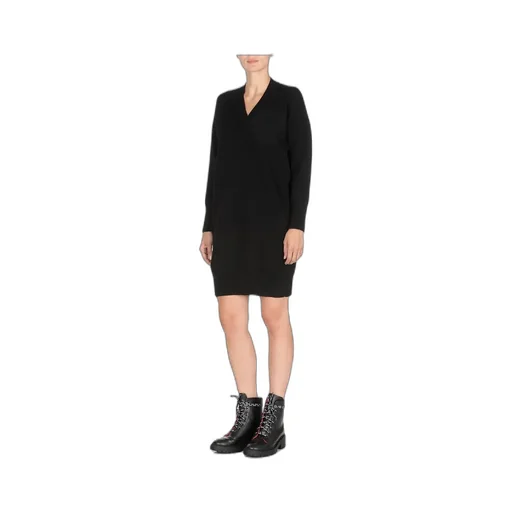 Long-Sleeved Knitted Dress