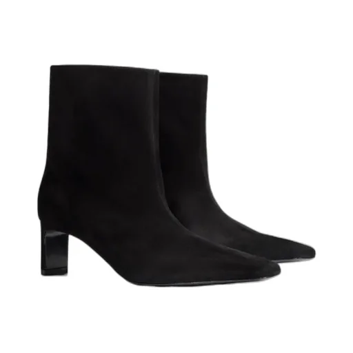 Ona Ankle Boots