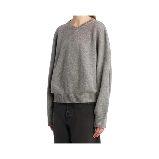 Nera Sweater