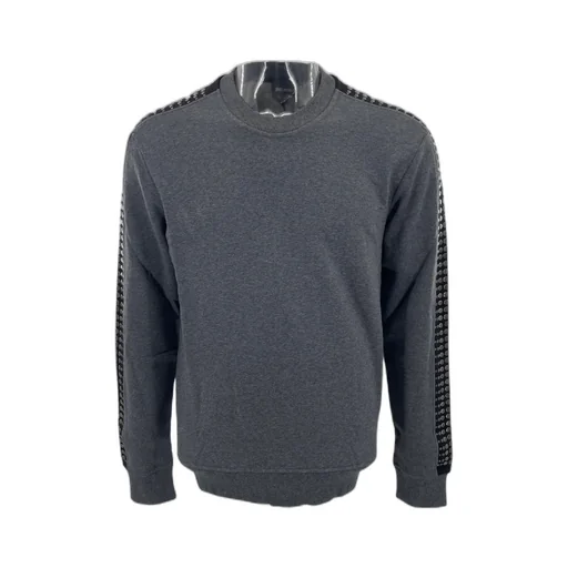 Round-Collar Long-Sleeve Hoodie