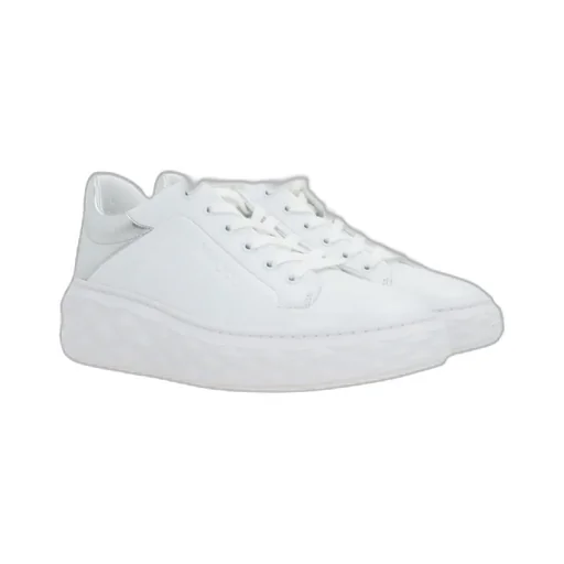 Round Head Low-Cut Sneakers
