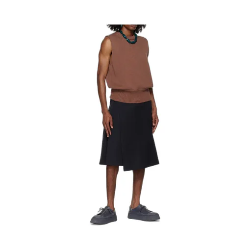 Crew-Neck Vest