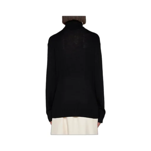 Turtleneck Long-Sleeved Jumper