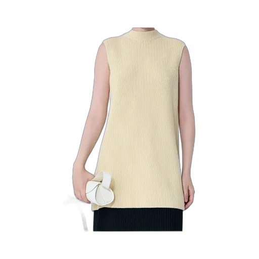 Sleeveless Knitted Vest