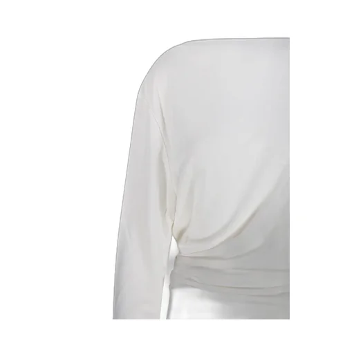 Long-Sleeved Backless Top