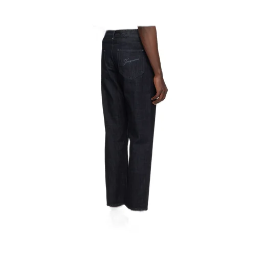 Belt-Loop Jeans