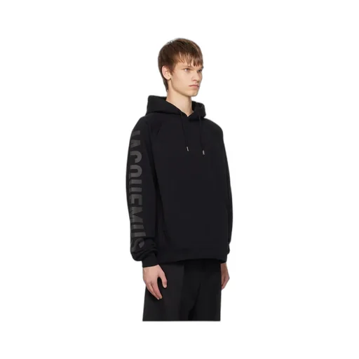 Long-Sleeved Hooded Hoodie