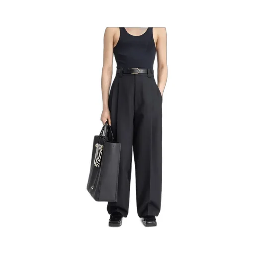 Curved Pleated Trousers