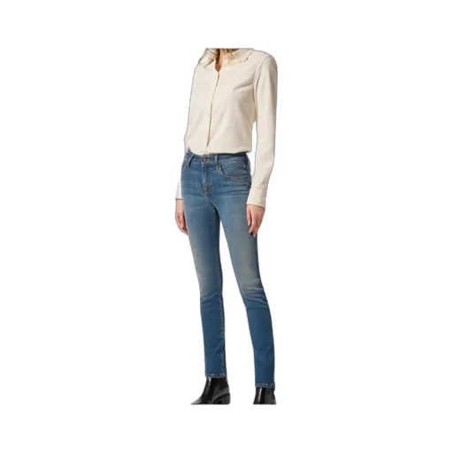 Belt-Loop Jeans