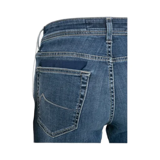 Nick Jeans