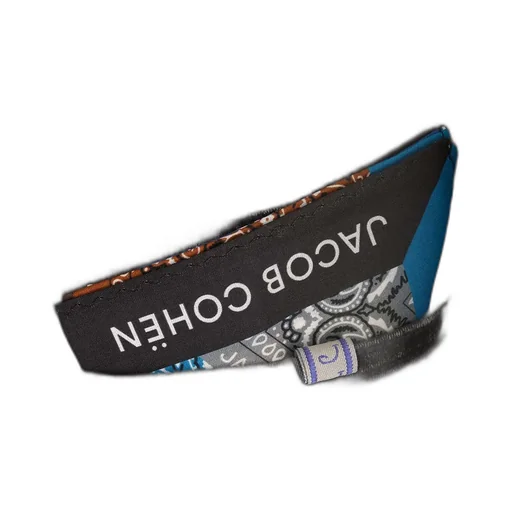 Belt-Loop Jeans