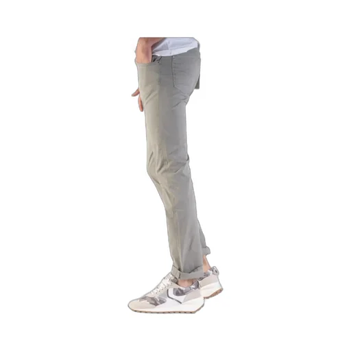 Bard Slim-Fit Trousers