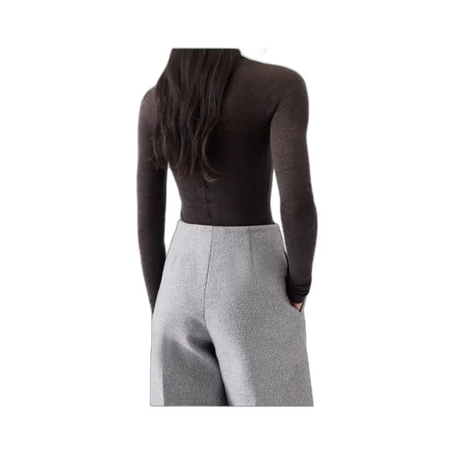 Collared Long-Sleeve Knit Top