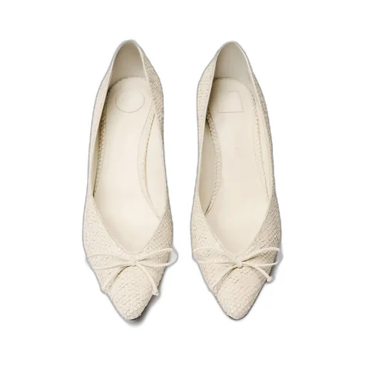 The Tourni Pointed-Toe Pumps