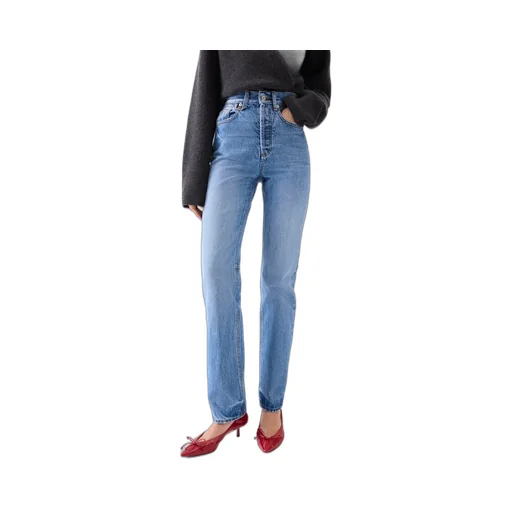 Straight Jeans