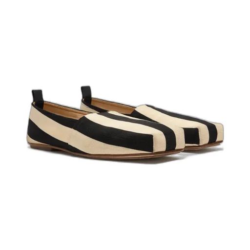 Square Toe Casual Shoes