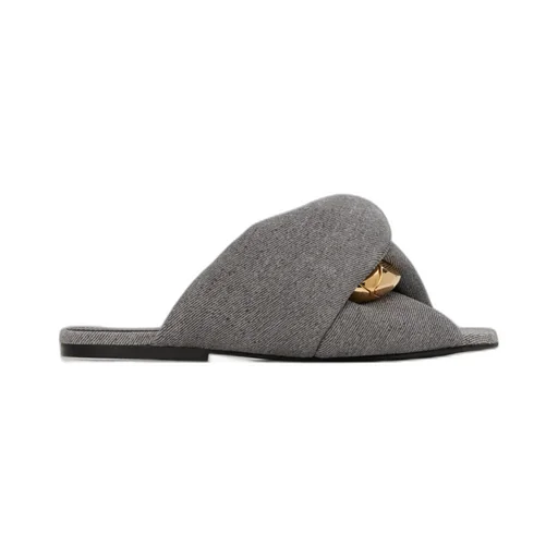 Chain Twist Flip Flops