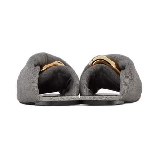Chain Twist Flip Flops