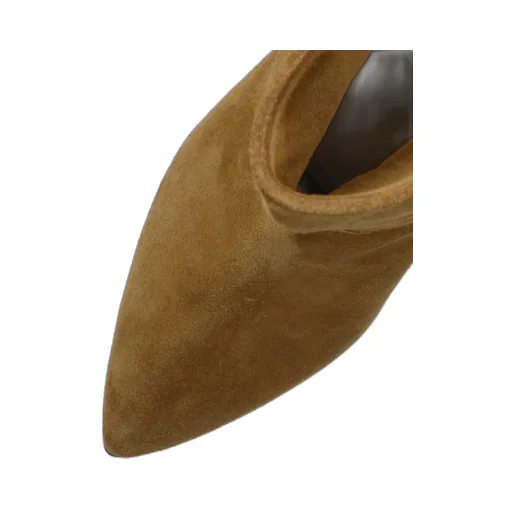 Pointed Toe Heeled Boots