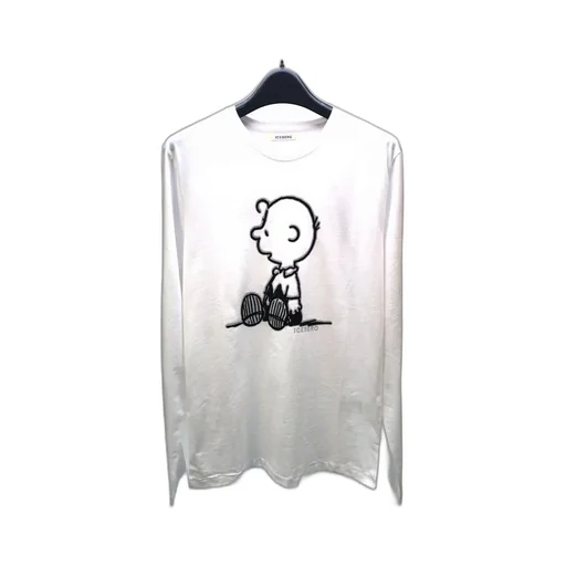 T-Shirt With Round Neck And Long Sleeves