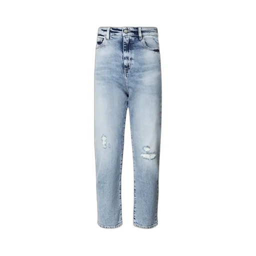 Karolina Straight Leg Jeans