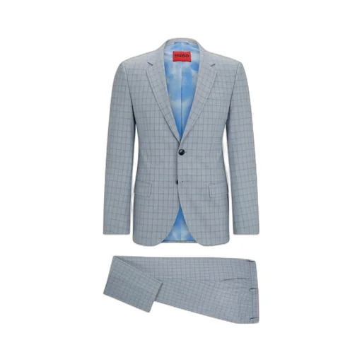 Long-Sleeved Suit