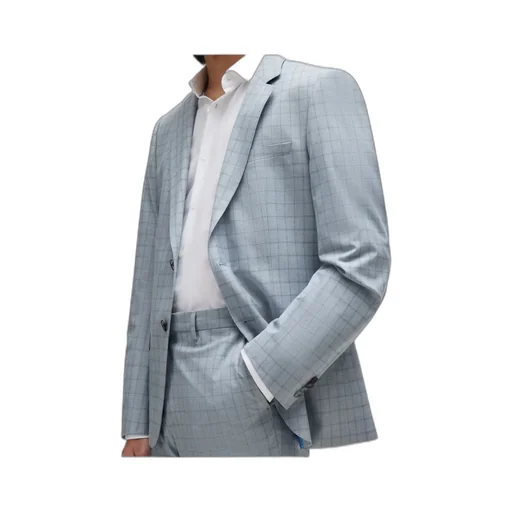 Long-Sleeved Suit