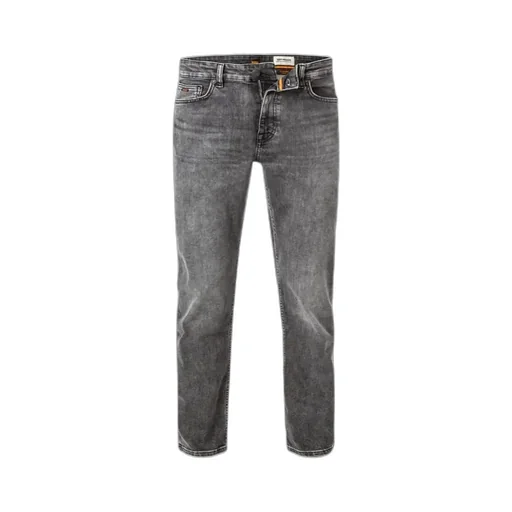 Belt-Loop Jeans