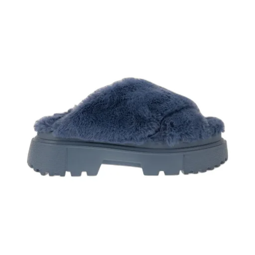 Round Toe Slip-On Sandals