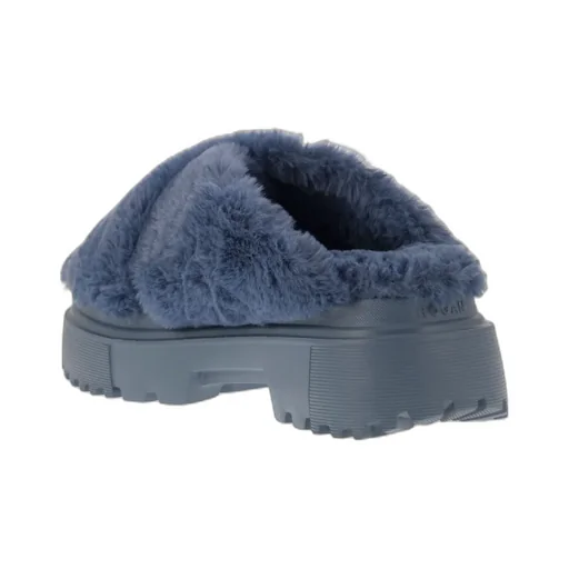 Round Toe Slip-On Sandals