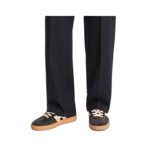 H647 Logo-Patch Low-Top Sneakers