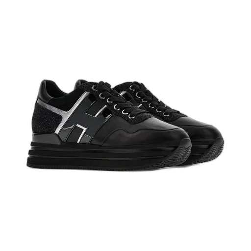 H483 Lace-Up Sneakers