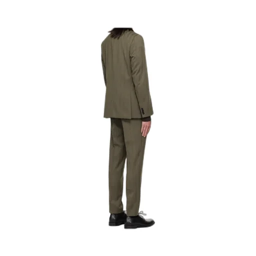Long-Sleeved Suit