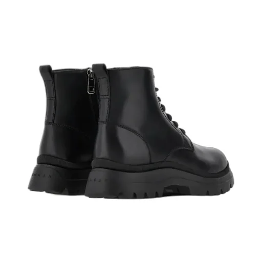 H692 Boots