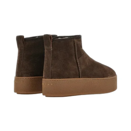 H698 Boots