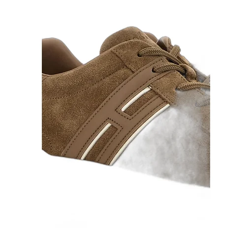 H580 Side H Patch Sneakers