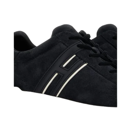 H580 Suede Trainers