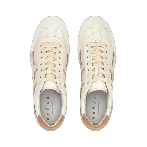 Olympia Sneakers