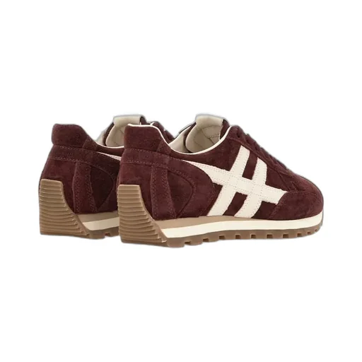 86Er Sneakers