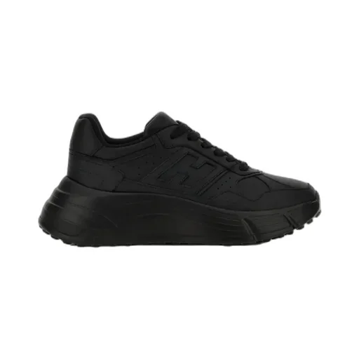 H669 Sneakers