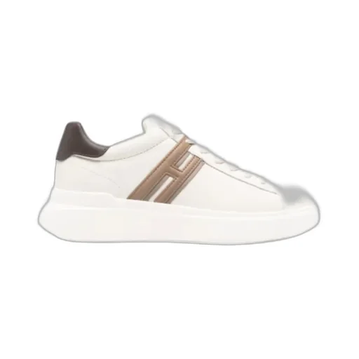 Round-Toe Low-Top Sneakers