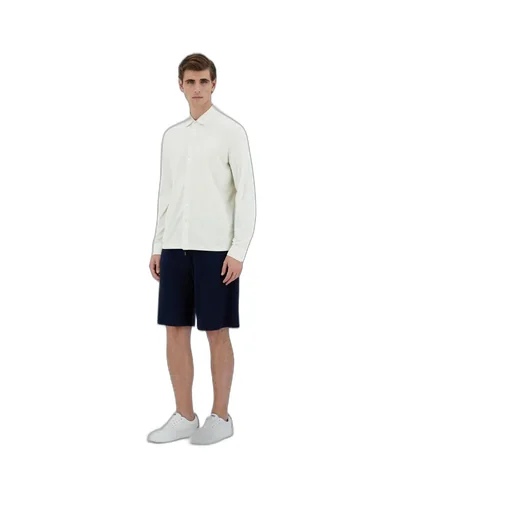 Buttoned Long Sleeved Shirt