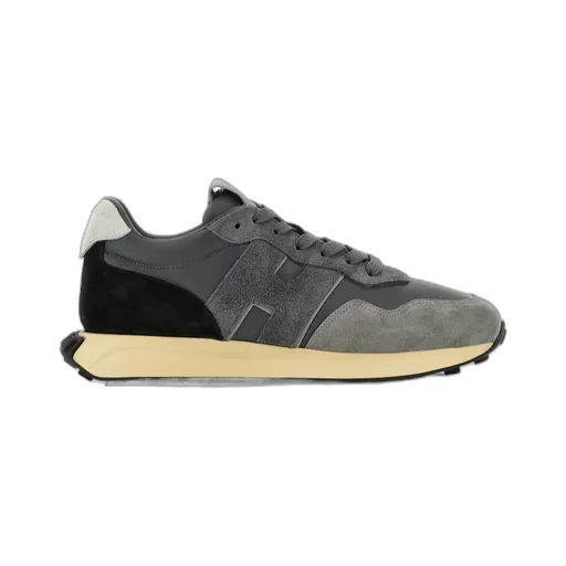 H601 Side H Patch Sneakers