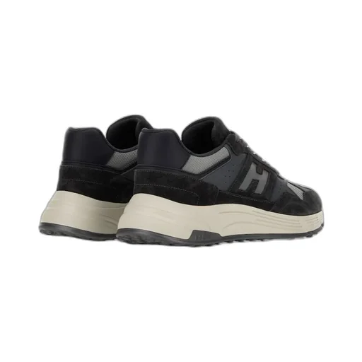 Hyperlight Sneakers