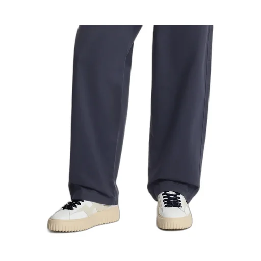 Side H Patch Sneakers